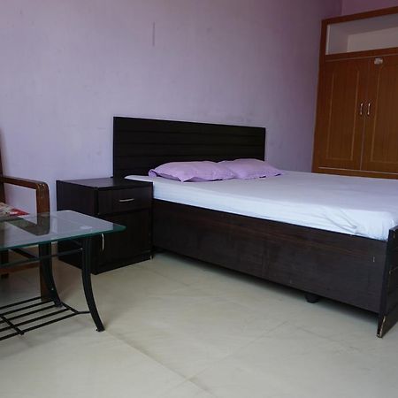רישיקש Nishant Garden Resort מראה חיצוני תמונה